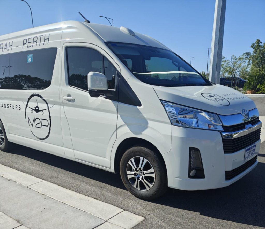 shuttle bus shuttle bus